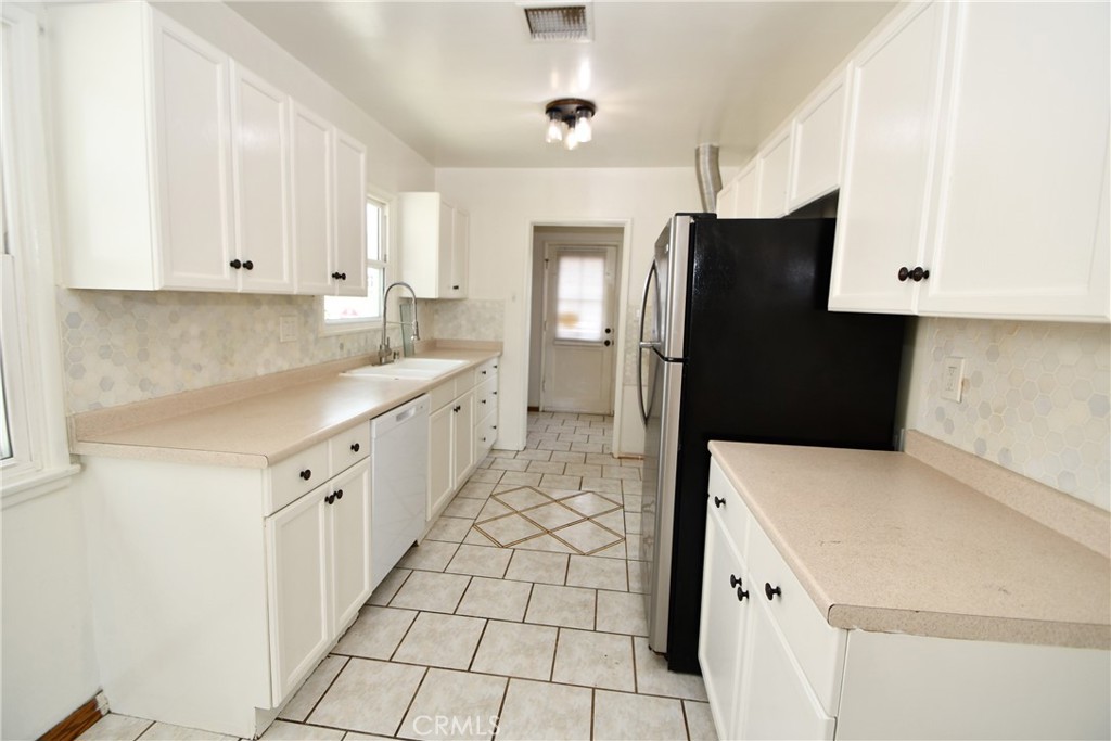 4562 Iroquois Avenue Property Photo 50