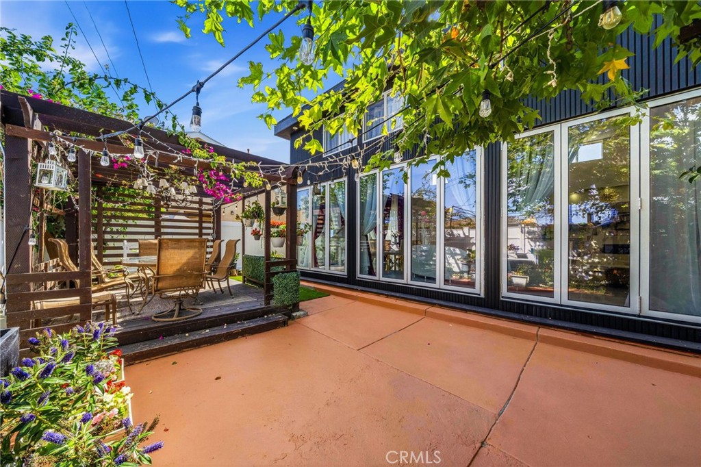 24812 Pitcairn Property Photo 34