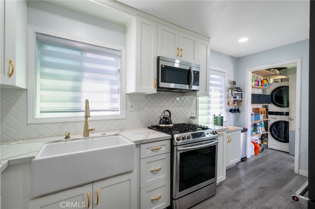 728 W Cressey Property Photo 13