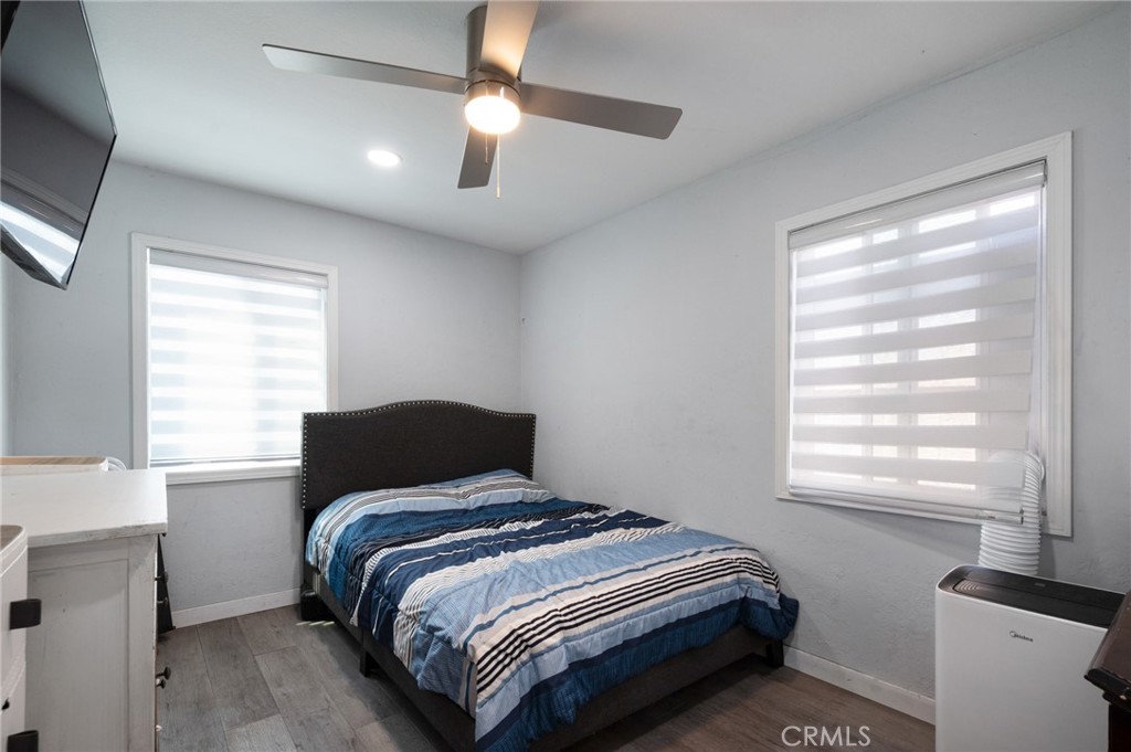 728 W Cressey Property Photo 19