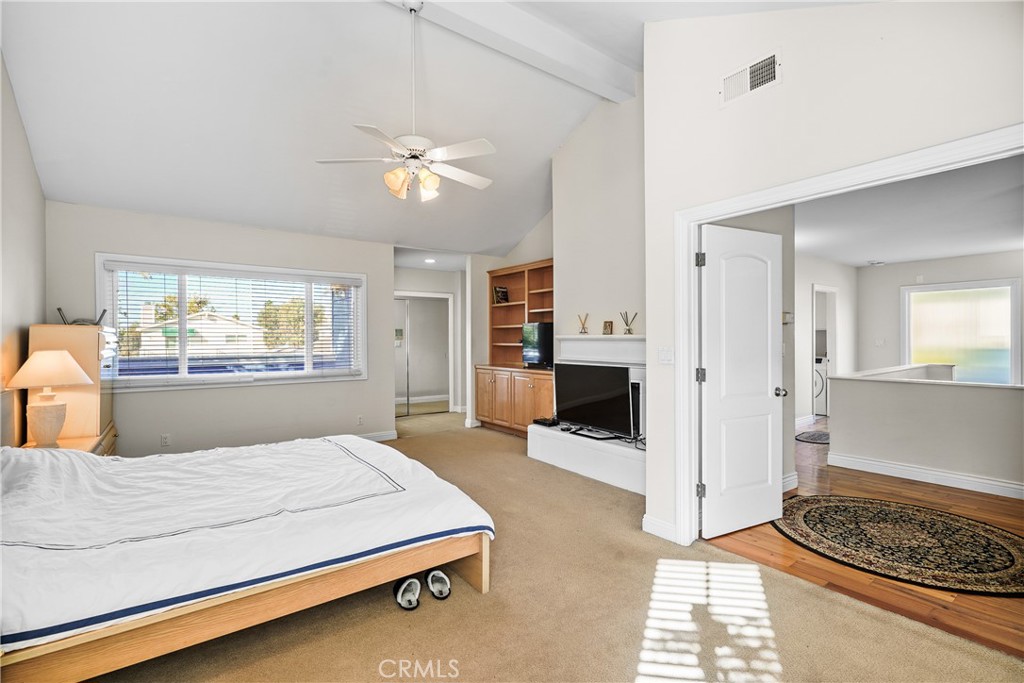 1807 10th Property Photo 16