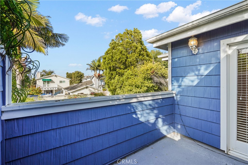 1807 10th Property Photo 17