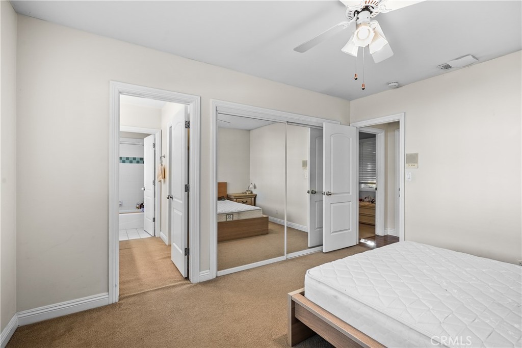 1807 10th Property Photo 20