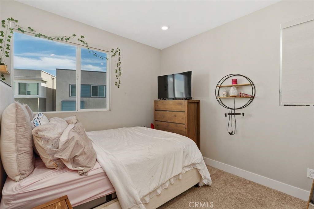 1642 W Saratoga Lane Property Photo 29