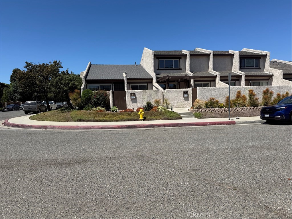 23325 Sesame Property Photo 1