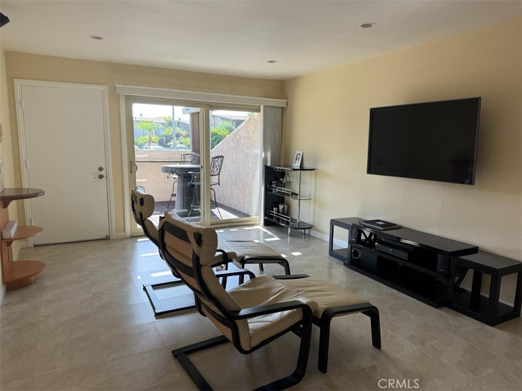 23325 Sesame Property Photo 7