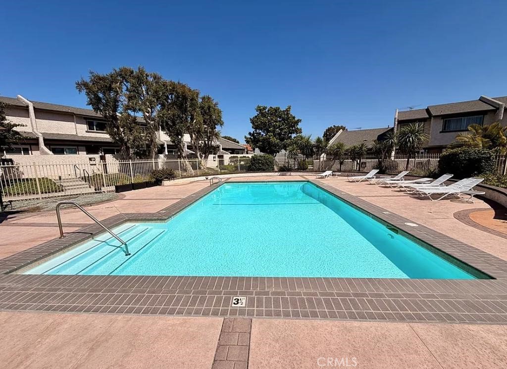 23325 Sesame Property Photo 10