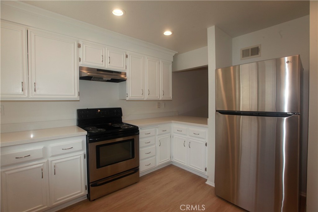 28116 Ridgepoint Court Property Photo 12