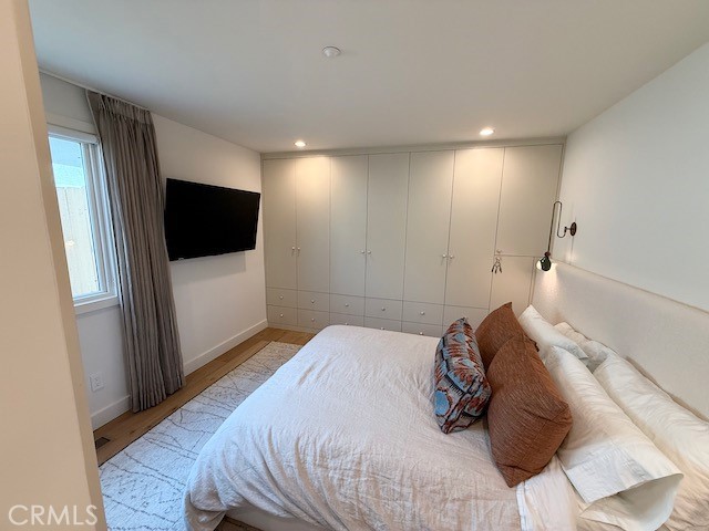3302 Manhattan Property Photo 24