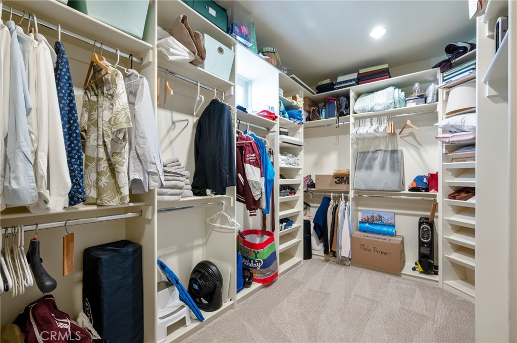 711 30th Property Photo 18