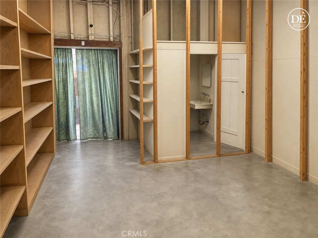 1443 Aviation Property Photo 9