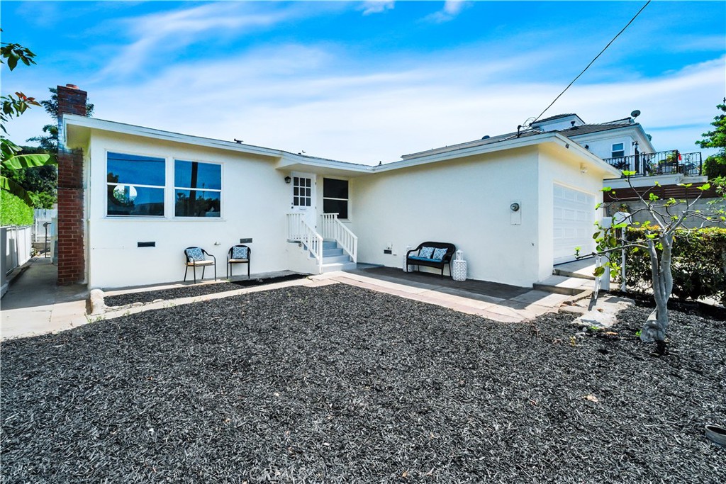 426 S Peck Property Photo 3