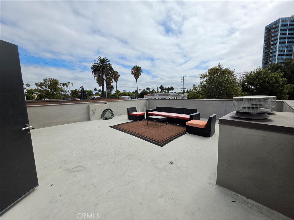 9 Temple Property Photo 19