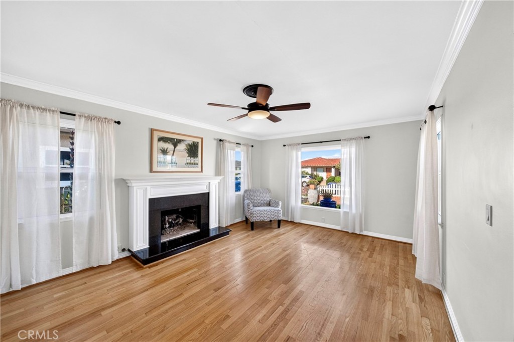 1645 Date Property Photo 10