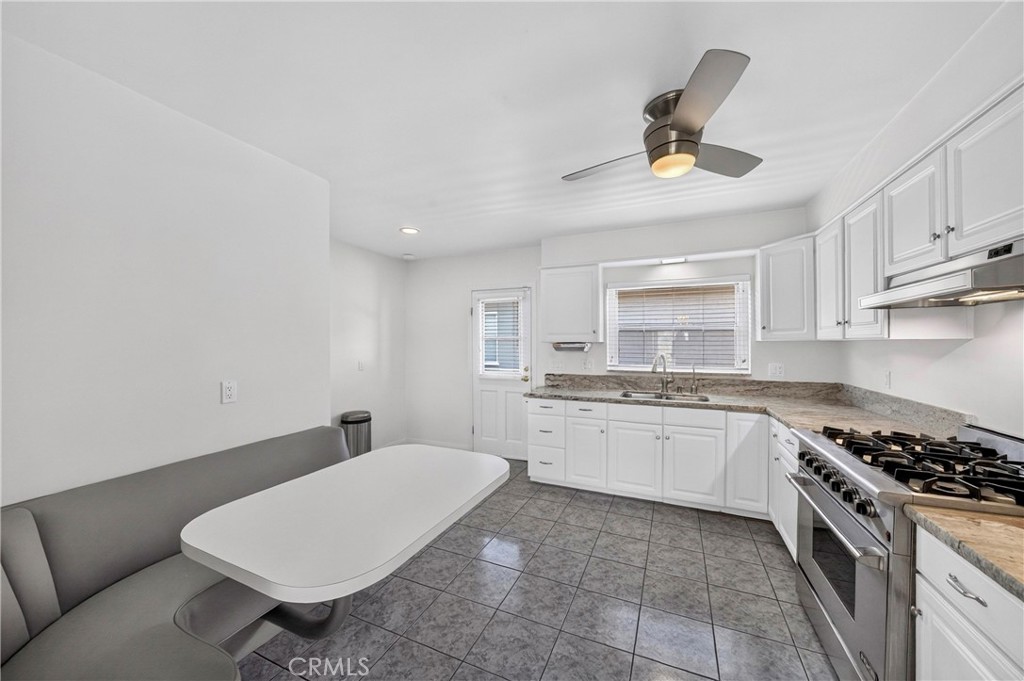 1645 Date Property Photo 14