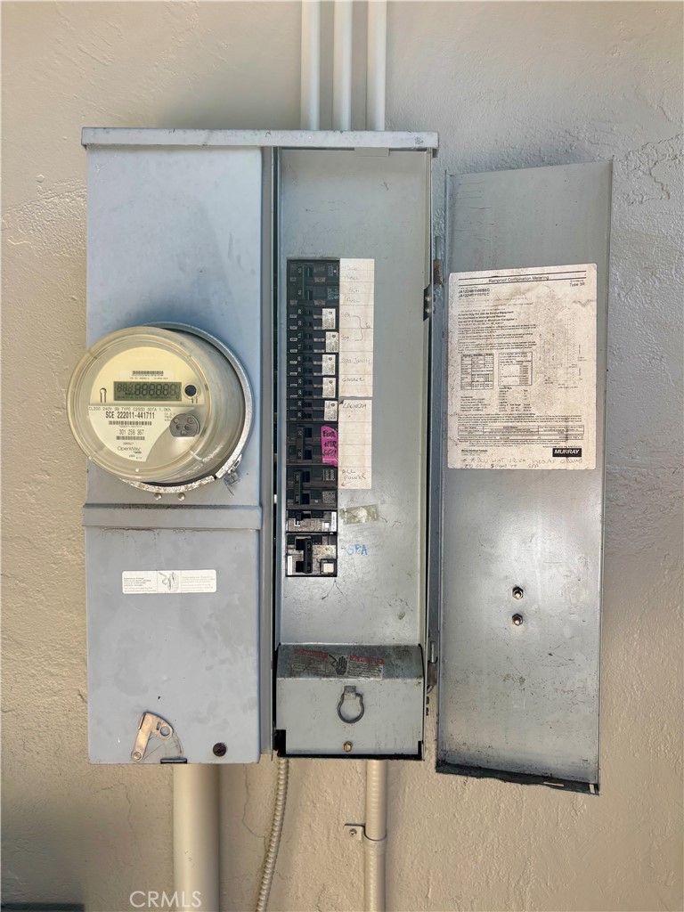 1645 Date Property Photo 17