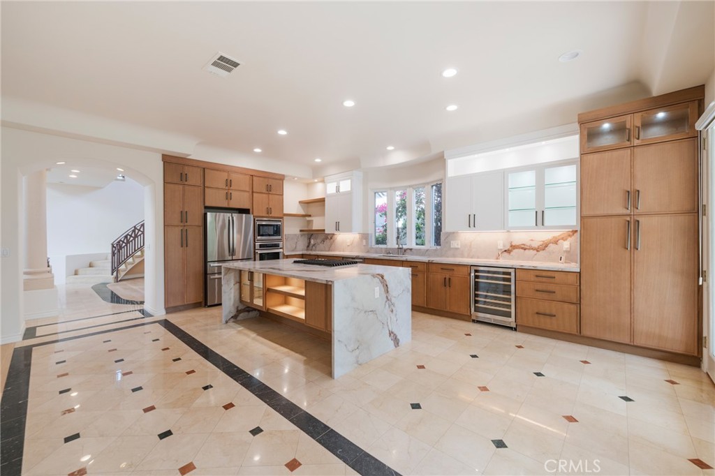 1300 Elm Avenue Property Photo 2