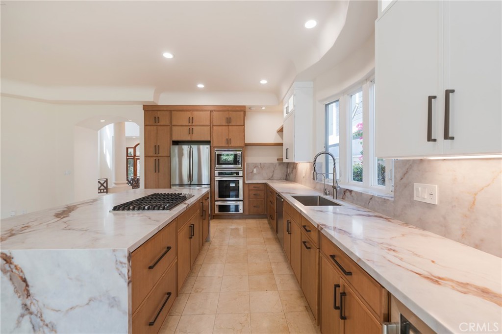 1300 Elm Avenue Property Photo 16