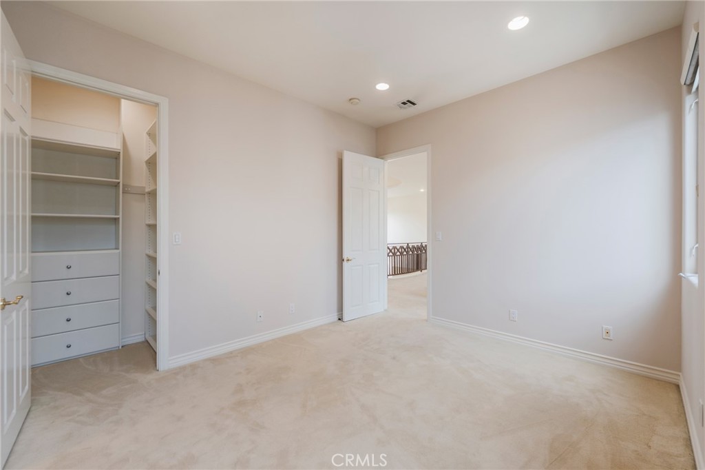 1300 Elm Avenue Property Photo 35