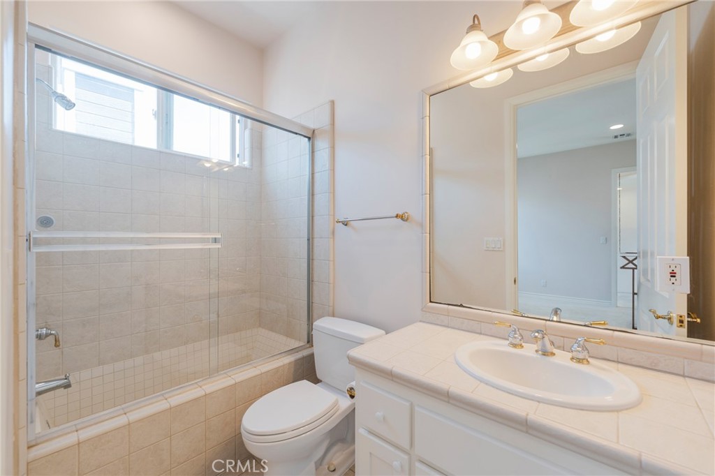 1300 Elm Avenue Property Photo 36