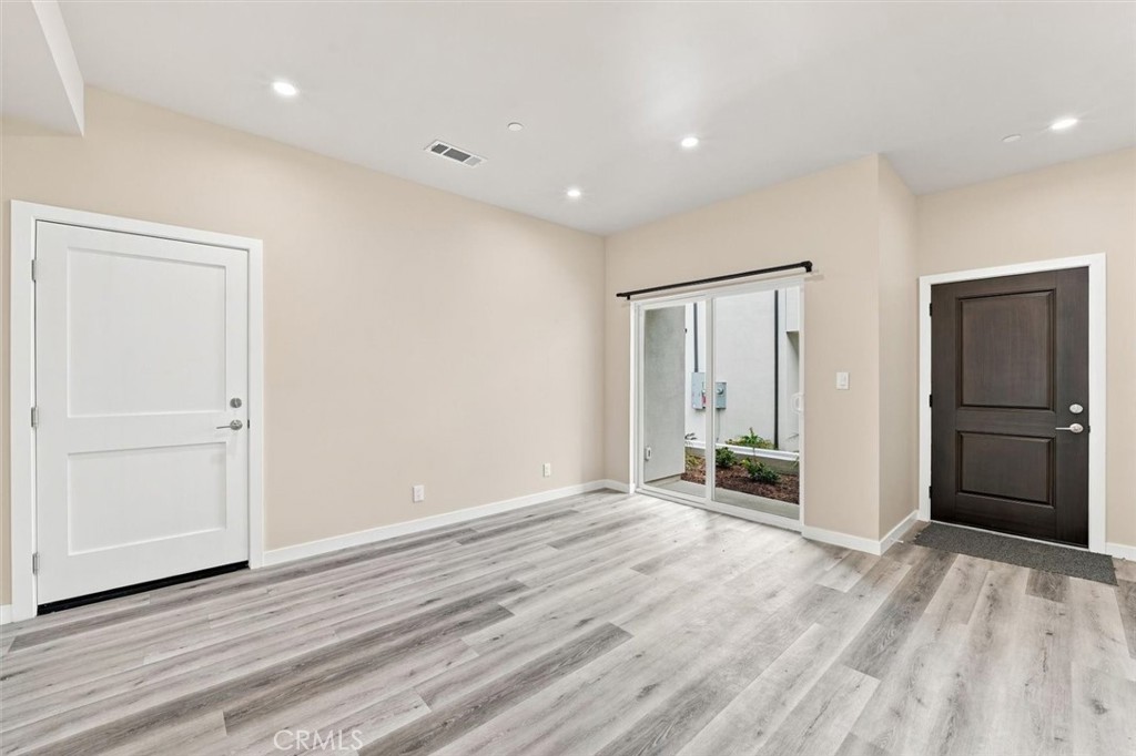 24224 Ocean Avenue Property Photo 45