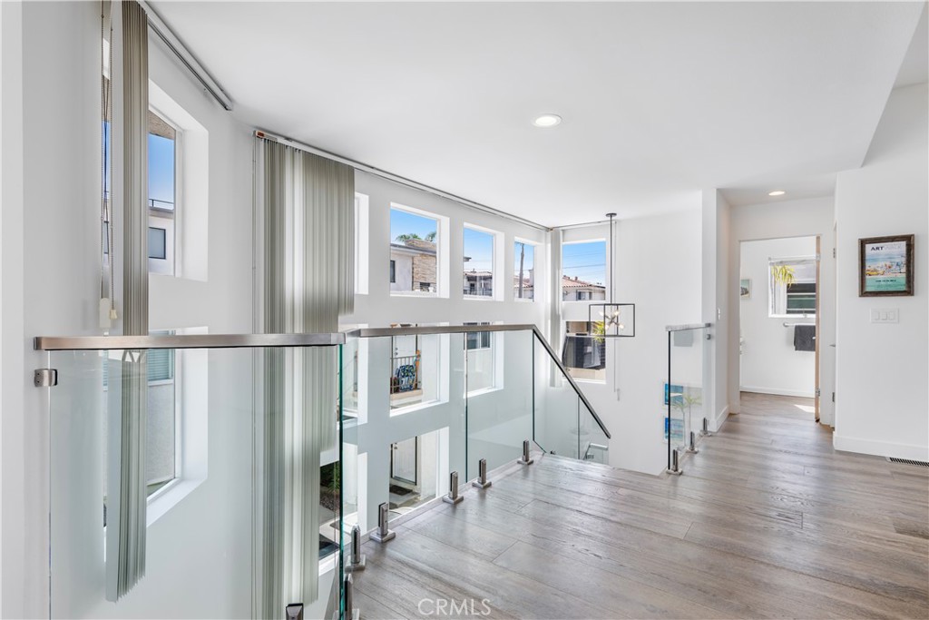 647 1st Place Property Photo 16