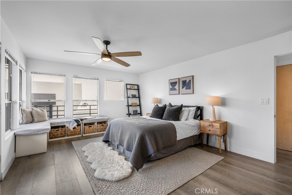 647 1st Place Property Photo 26