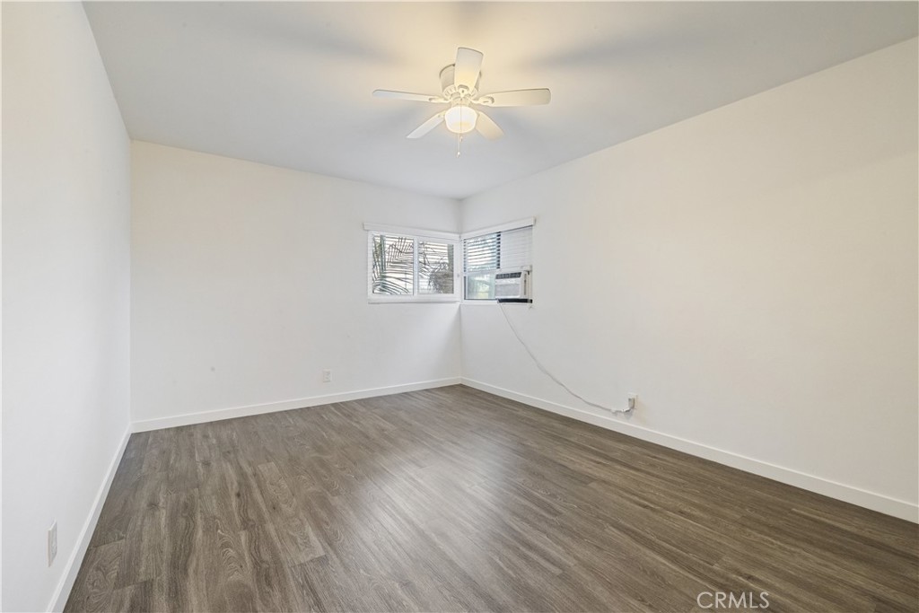 1056 E 6th Street Property Photo 21