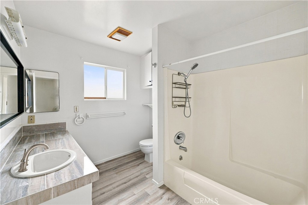 1913 Ripley Avenue Property Photo 24