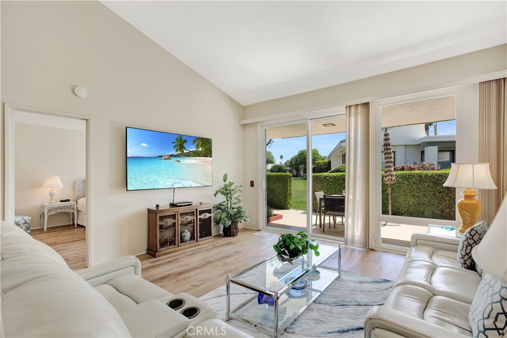 1911 Grand Bahama Drive E Property Photo 8