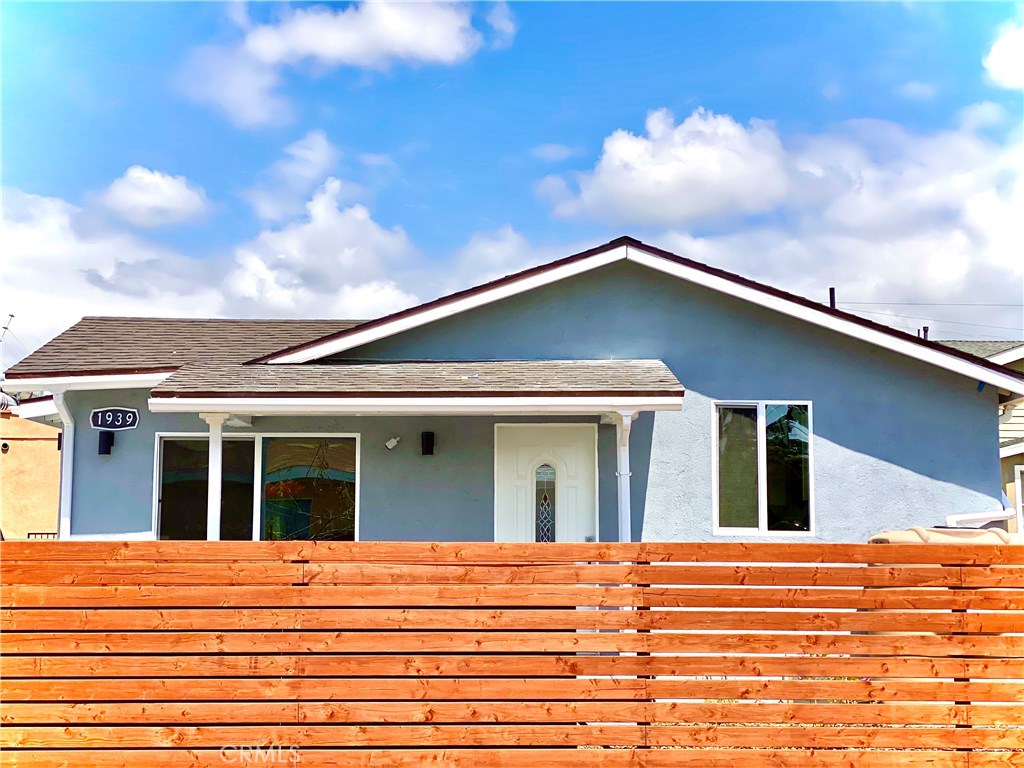 1939 W 36th Place Property Photo 30
