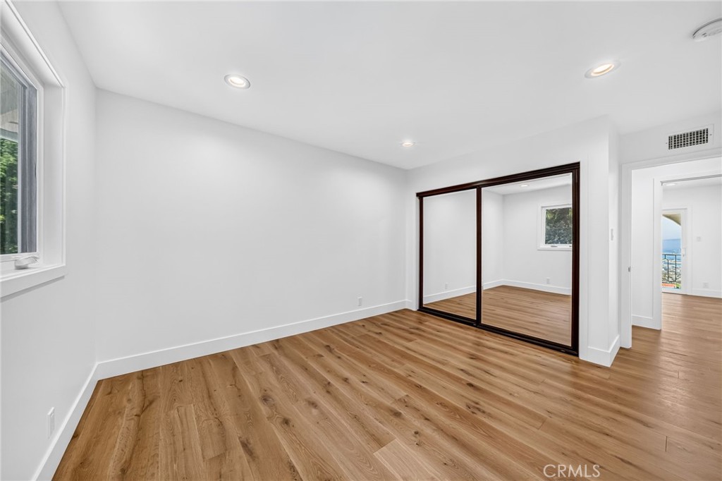 29815 Knoll View Drive Property Photo 28