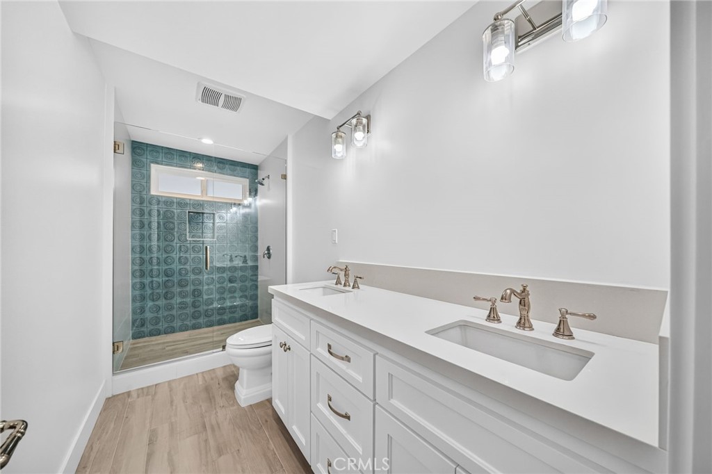 29815 Knoll View Drive Property Photo 33