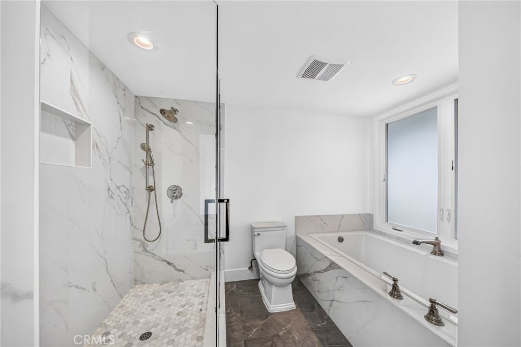 29815 Knoll View Drive Property Photo 40