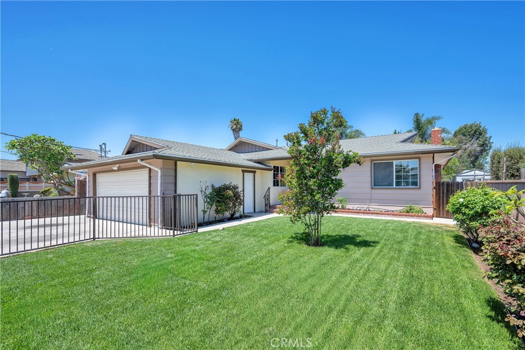 1913 240th Property Photo 1