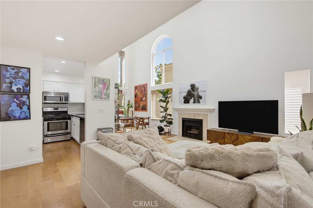 1639 Camden Avenue 301 Property Photo 1
