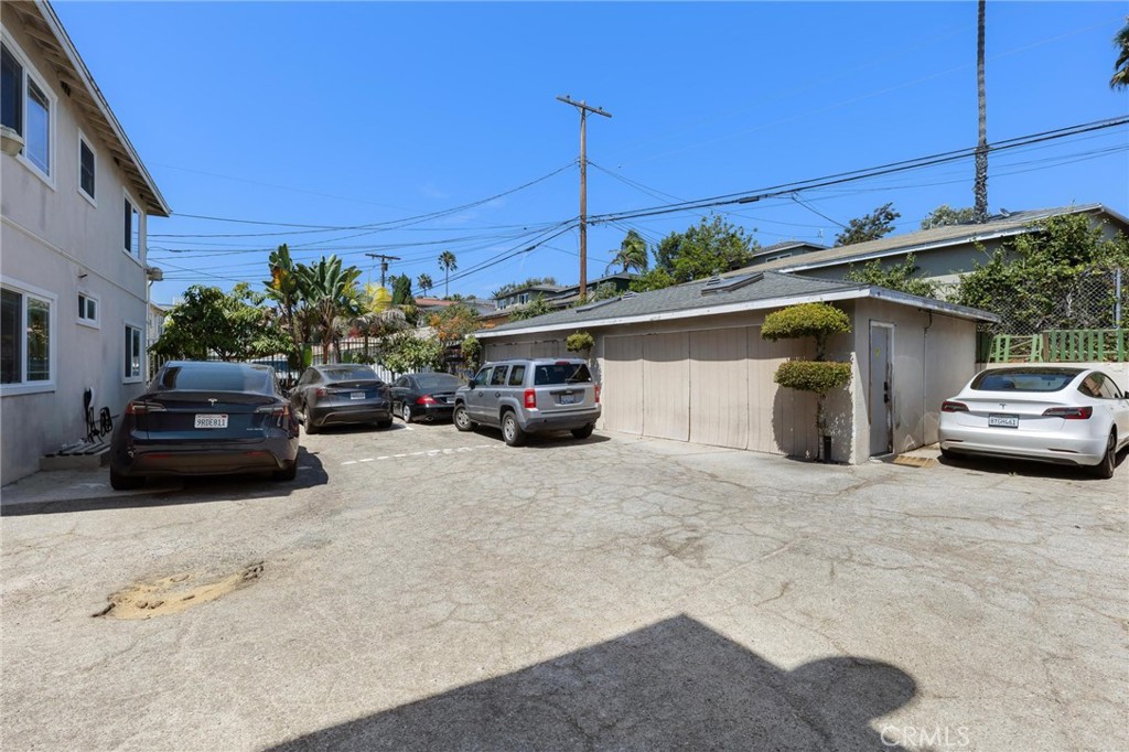 240 Hampton Drive Property Photo 64
