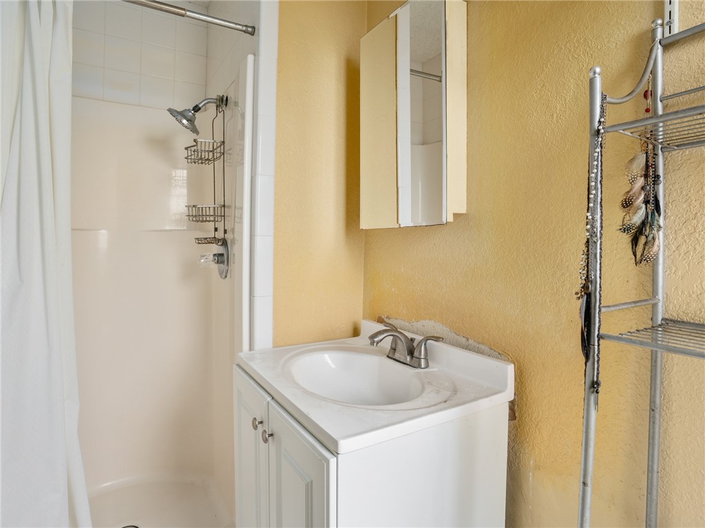 25828 President Property Photo 21