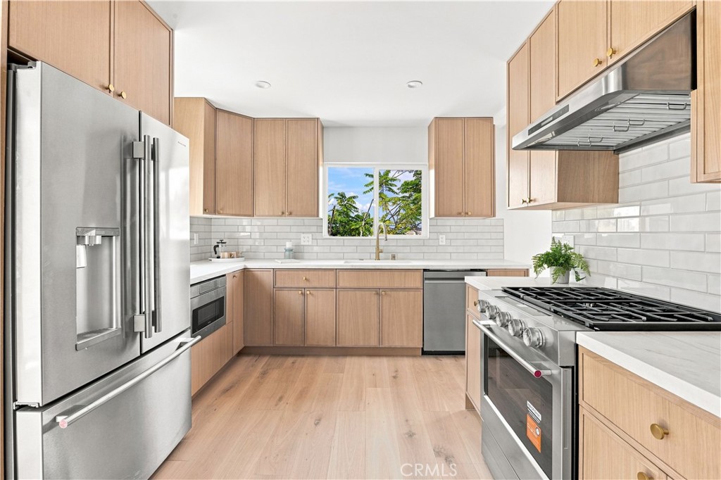 2011 Springfield Avenue Property Photo 10
