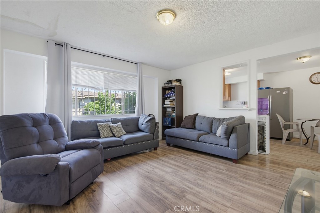 13 Paradise N Property Photo 3