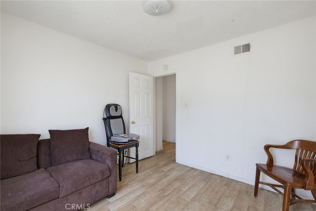 13 Paradise N Property Photo 19