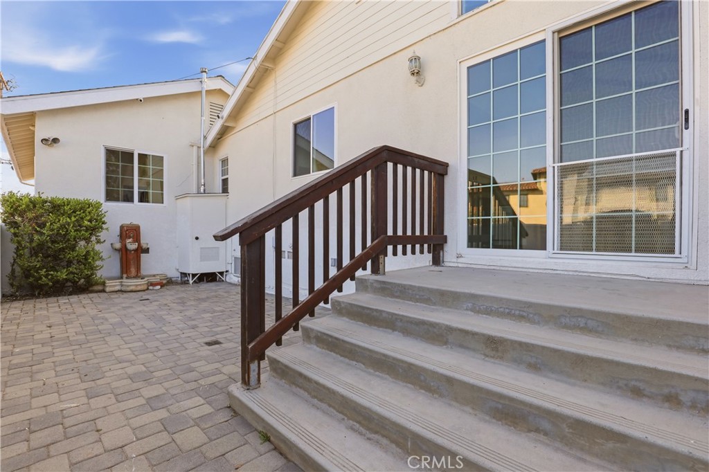 6200 W 77th Street Property Photo 52