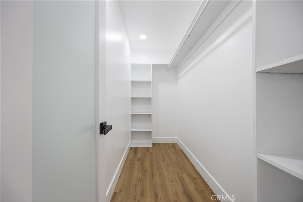 733 W 108th Street Property Photo 21