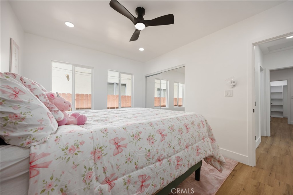 733 W 108th Street Property Photo 26