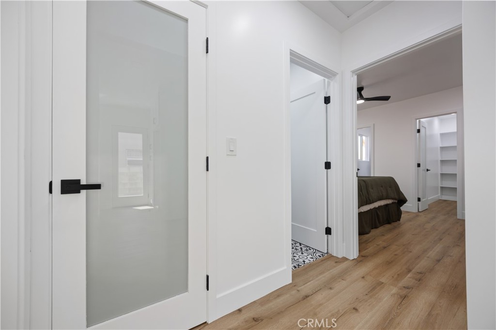 733 W 108th Street Property Photo 27