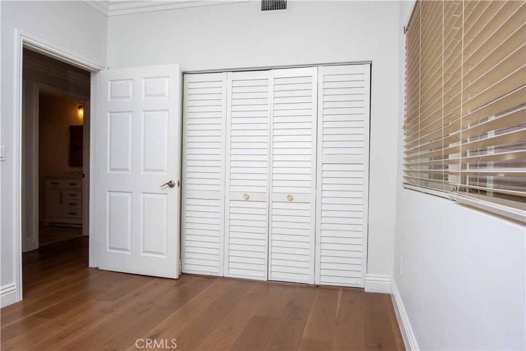 815 S Harvard Boulevard 201 Property Photo 11