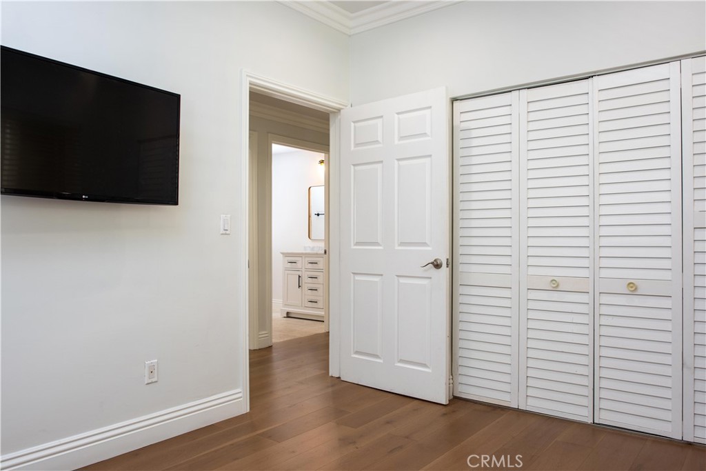 815 S Harvard Boulevard 201 Property Photo 13