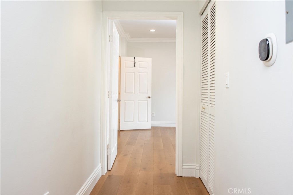 815 S Harvard Boulevard 201 Property Photo 14