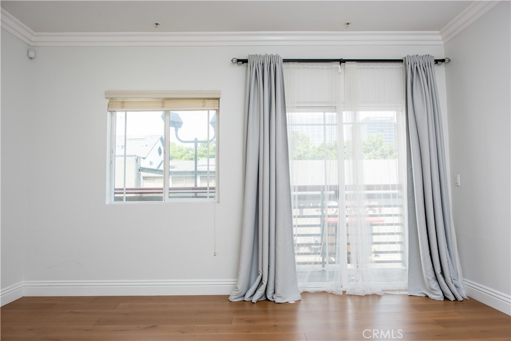 815 S Harvard Boulevard 201 Property Photo 17