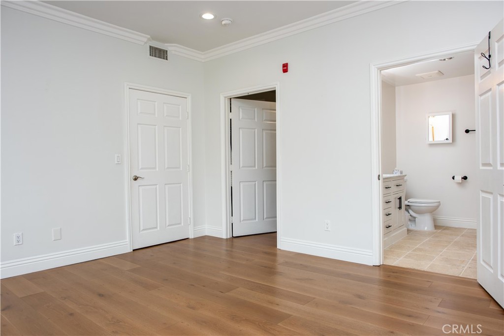 815 S Harvard Boulevard 201 Property Photo 20